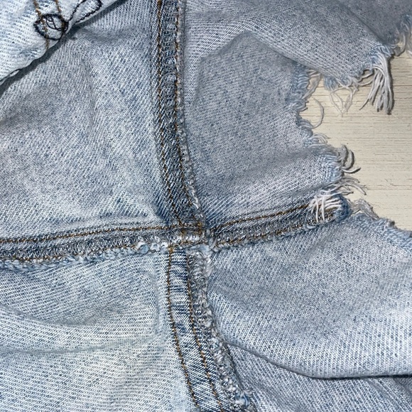 Barbie Shorts x Forever 21 Shorts Kindness is Power Distressed Jean Shorts ☮️ 🩷 - Picture 9 of 16